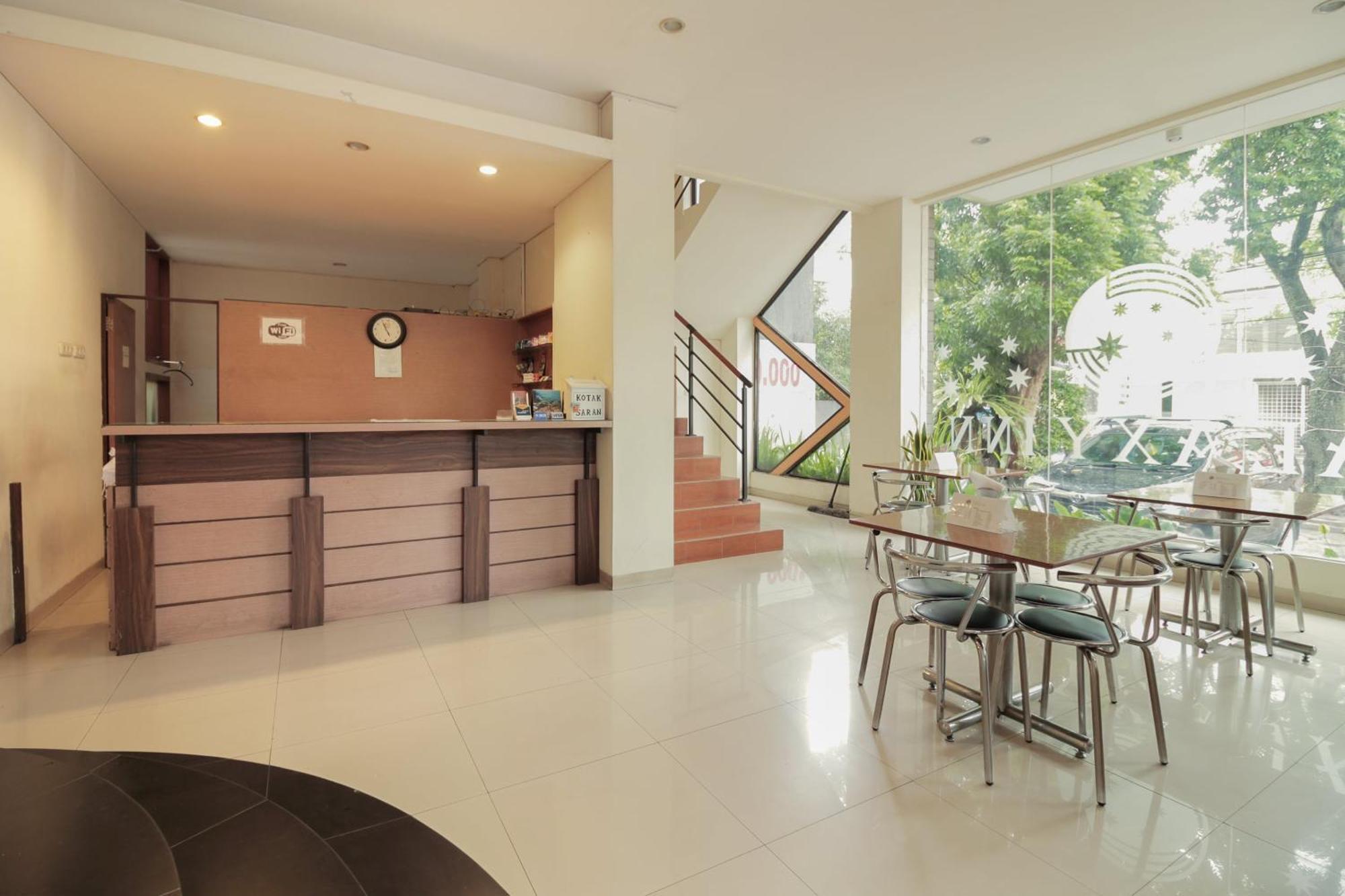 Capital O Galaxy Inn Bandung Dış mekan fotoğraf