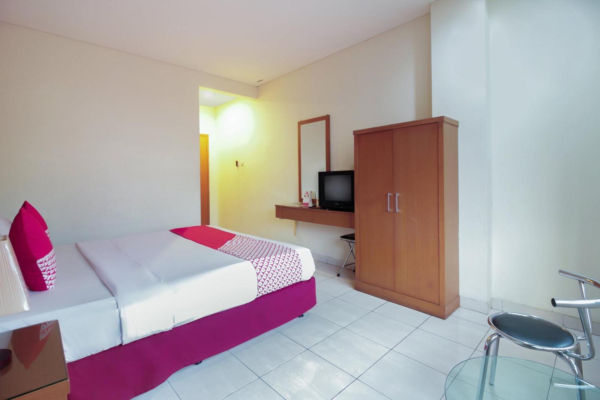 Capital O Galaxy Inn Bandung Dış mekan fotoğraf