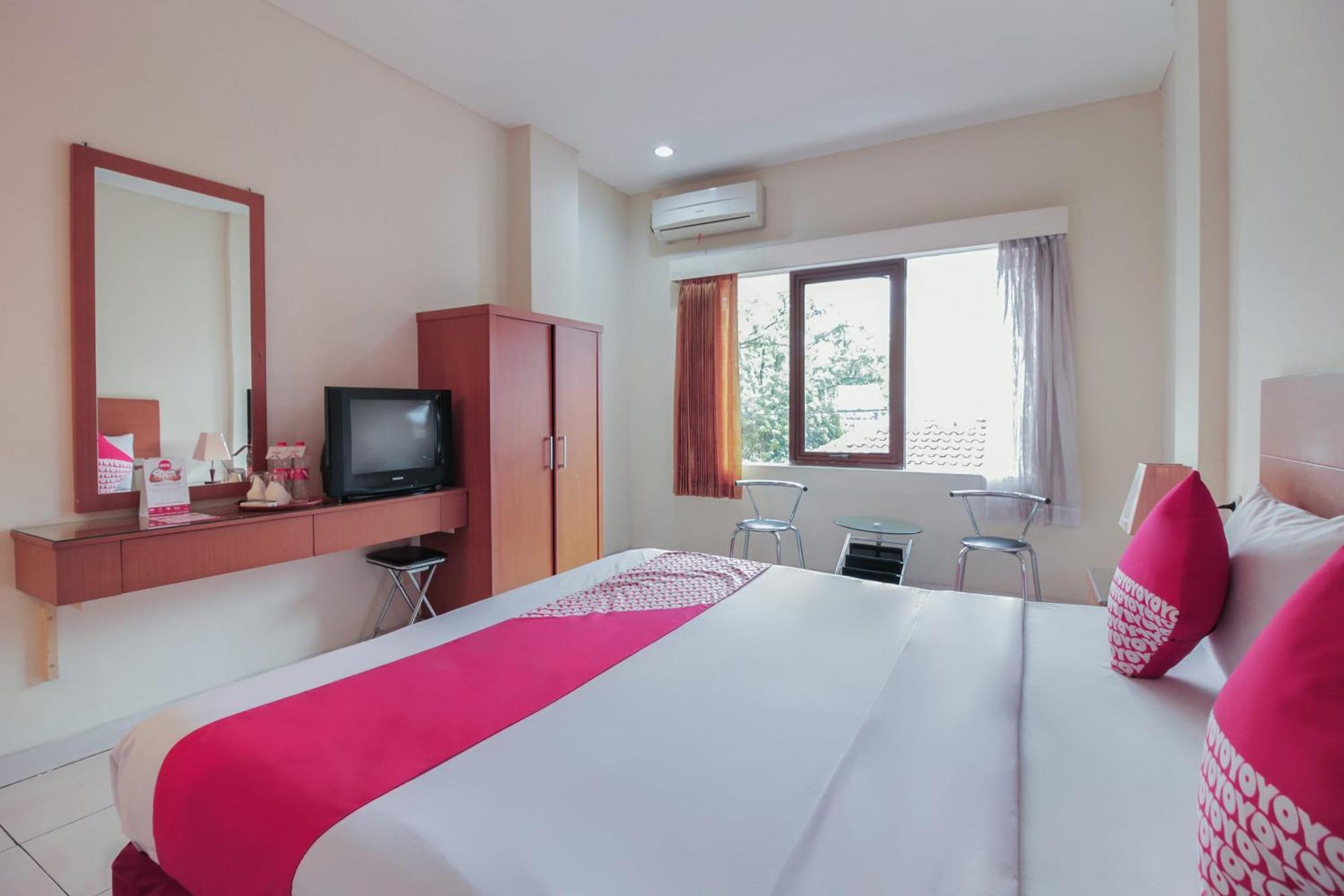 Capital O Galaxy Inn Bandung Dış mekan fotoğraf